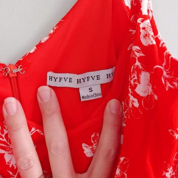 romper - Picture 2 of 2